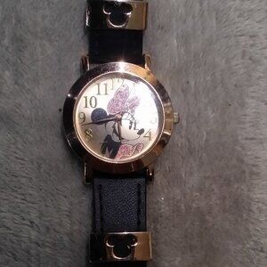 Rose Gold Disney Minnie Mouse watch